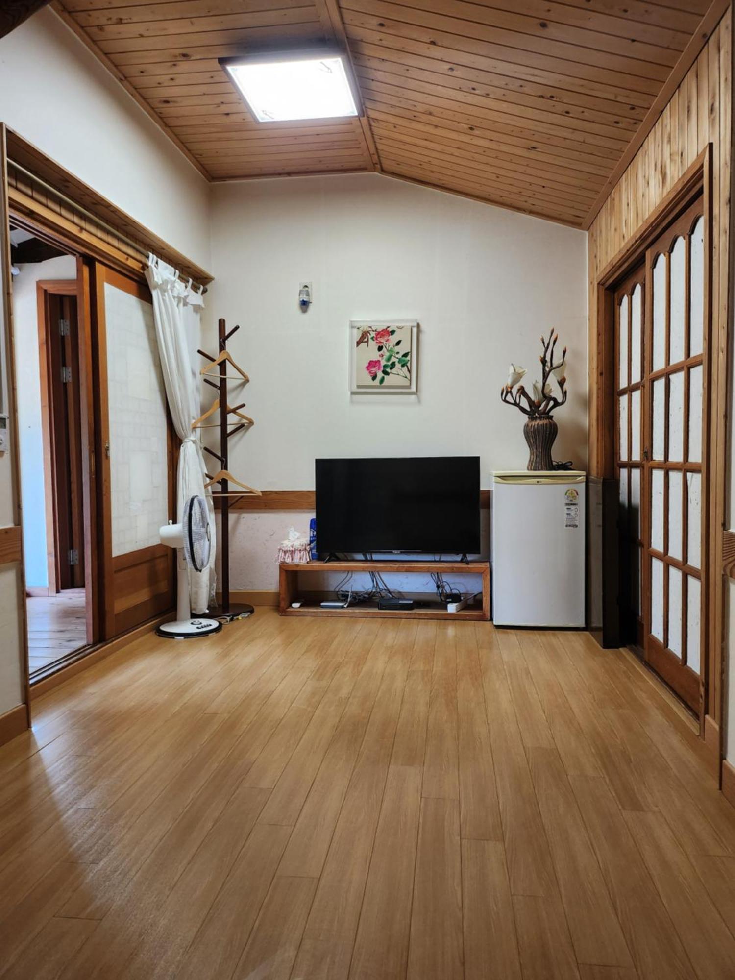 Moran Guesthouse Чонджу Екстериор снимка